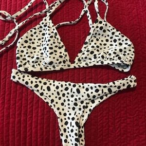 AMA polka dot bikini